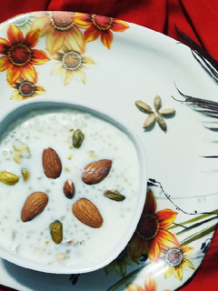 साबूदाना खीर (Sabudana kheer recipe in Hindi) रेसिपी मुख्य फोटो