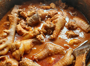 Kakaspörkölt recept fotója