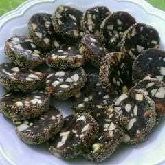 A picture of Date dryfruit Role.
