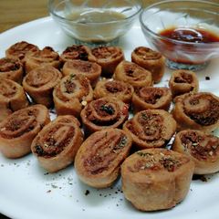 A picture of Healthy tasty potato stuffing cut roll.