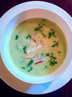 A picture of Chilled soup.