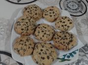 Una foto de crumbl cookies
