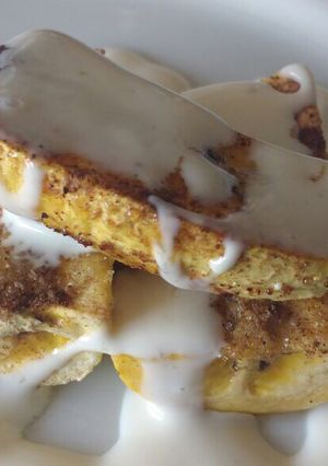 Foto de Banana da terra com creme de leite