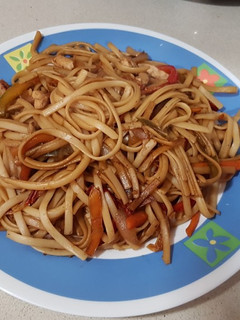 Una foto de Tallarines 3 delicias