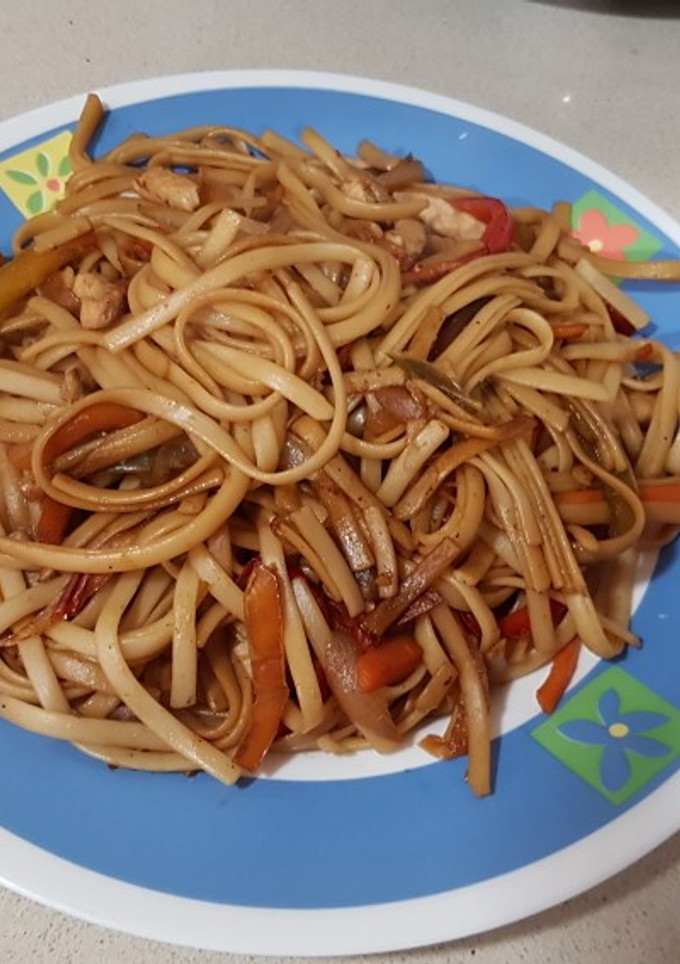 Una foto de Tallarines 3 delicias