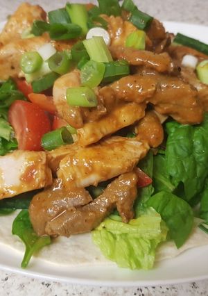 A picture of My Sriracha Lamb, Chicken and Salad on a Wrap 😋.