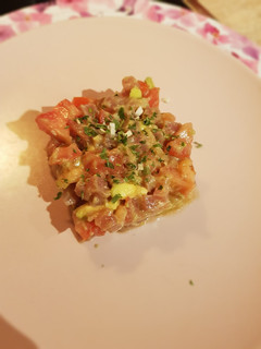 Una foto de Tartar de atún