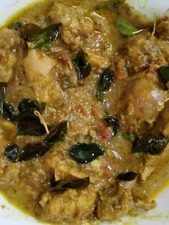 চেট্টিনাড চিকেন (Chettinad chicken recipe in Bengali) রেসিপির প্রধান ছবি