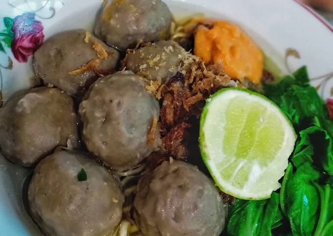 Java Bakso Sapi Resep 051. Bakso sapi homemade oleh Aira's Kitchen - Cookpad
