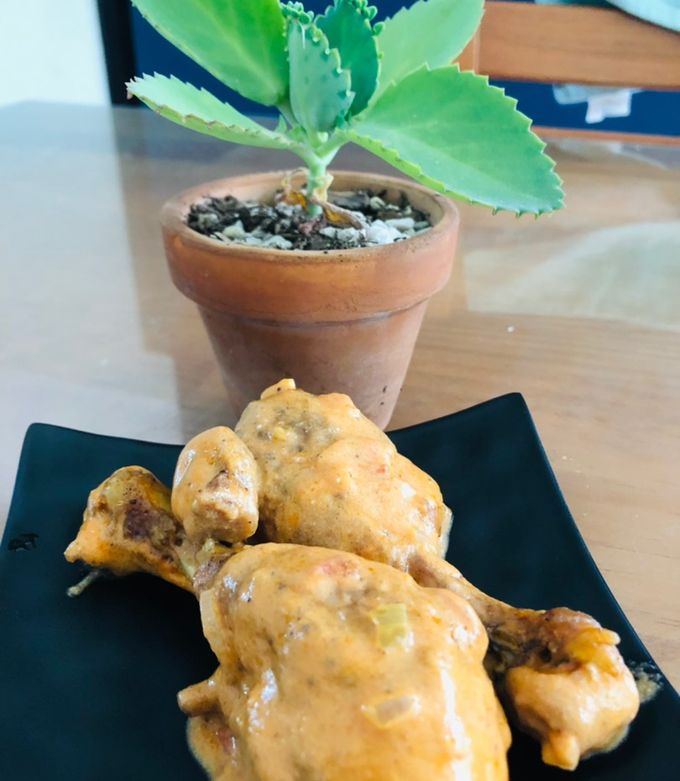 Una foto de Butter chicken