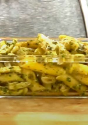 A picture of Basil Pesto Chicken Pasta.
