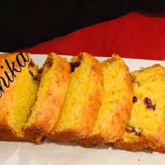 A picture of Orange Cranberry Cake.