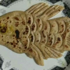 A picture of #MMC post -11Fish parantha.