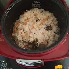 รูปของ Nasi Liwet Teri Kemangi Magic Com Endolita