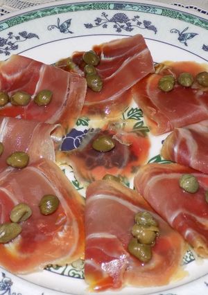 Una foto de Carpaccio de jamón crudo