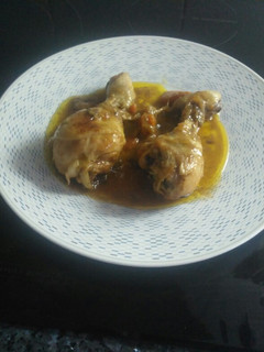 Foto principal de Muslos de pollo en salsa