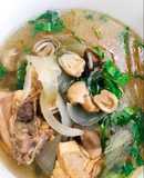 Miến gà hầm nấm