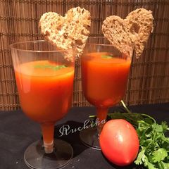 A picture of Gazpacho Tomato soup.