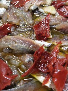 Una foto de Sardinas en salmuera