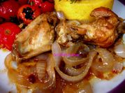 Une photo de ailes de poulet