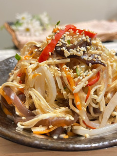 涼拌雜菜冬粉豆乾絲 的食譜成品照片