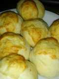 Pan de queso (pain au fromage)