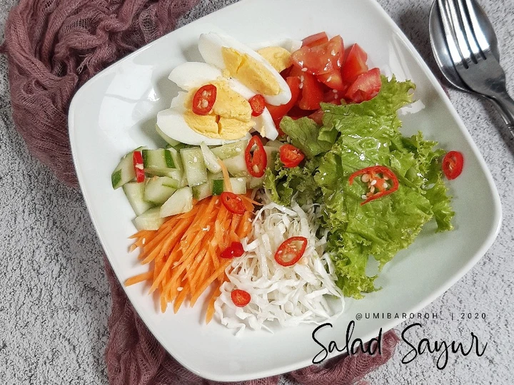 Langkah Mudah untuk Menyiapkan Resep  Salad Sayur (simple) yang Lezat, Enak Banget