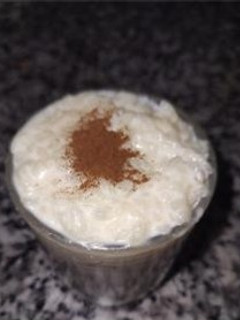 Una foto de Arroz con leche (postre)