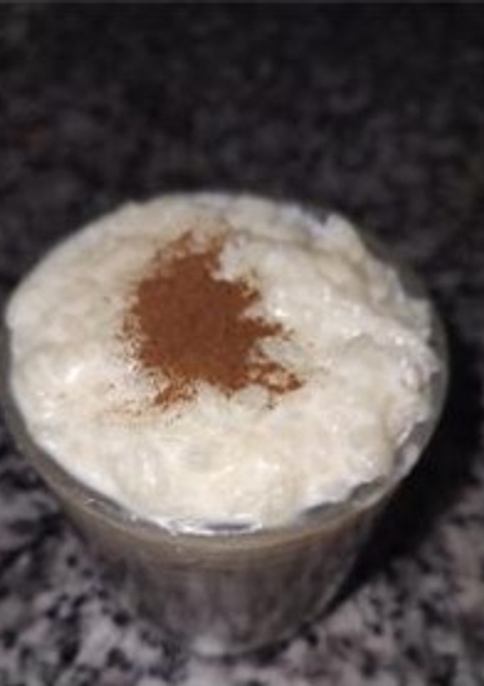 Una foto de Arroz con leche (postre)
