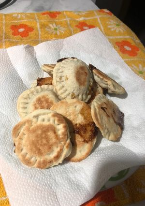 Una foto de Tortitas rellenas de dulce de batata (Veganas)🌱
