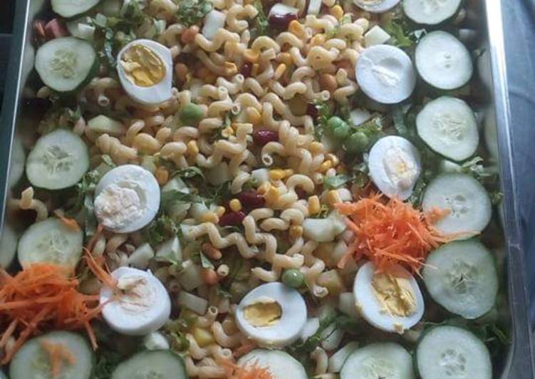 Recipe of Gordon Ramsay Rich vegetable salad