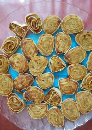 A picture of Potato surprise / Samosa pinwheels #Monsoon.