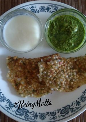 A picture of Sabudana chilla.