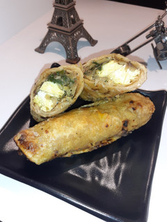 अंडा पालक रोल (Anda palak roll recipe in hindi) रेसिपी मुख्य फोटो