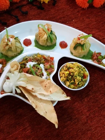 Easy Way Prepare Recipe Spinach-Paneer bhurji potli with mango salsa that is Perfect, Tasty}