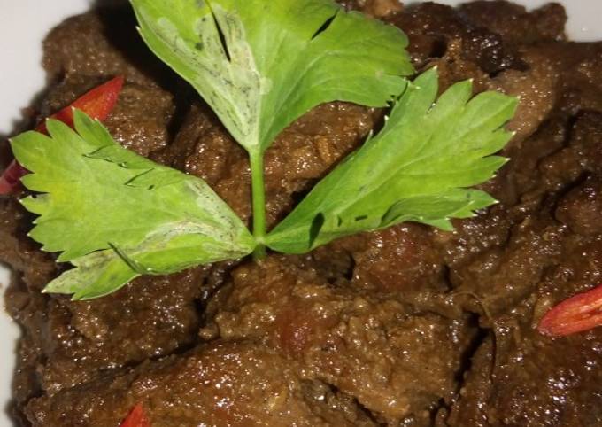 Semur kering daging sapi