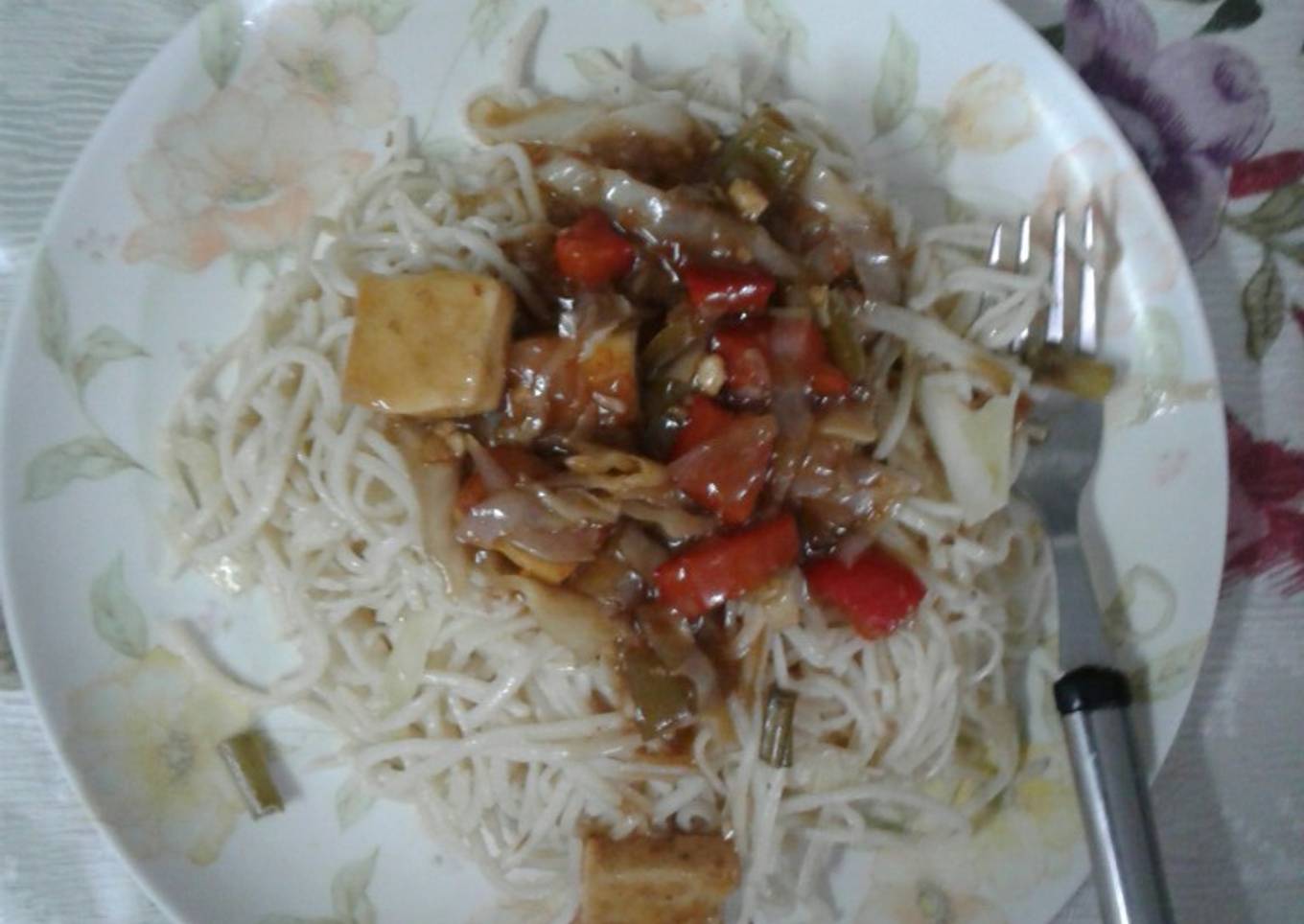 # hakka noodles with veg Chinese sauce