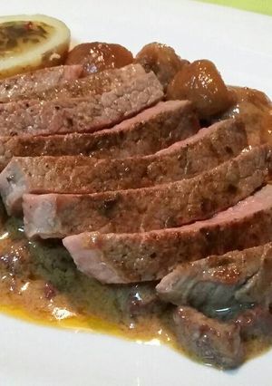 Una foto de Tournedó al romero con salsa de higos