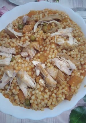صورة لوصفة عيش بالدجاج والشحمة 😋😋