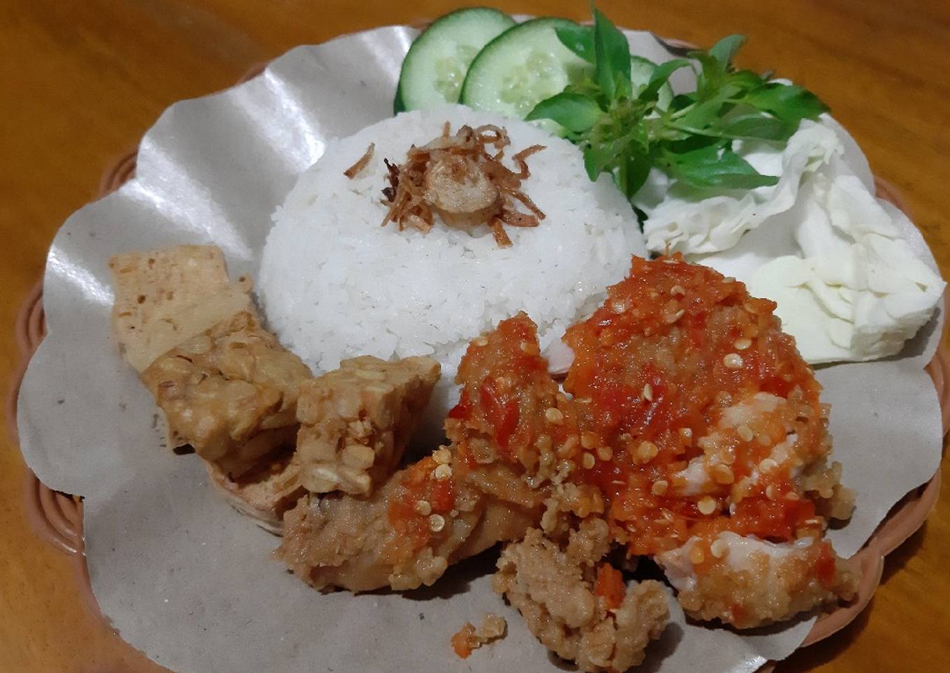 Ayam geprek sambel bawang