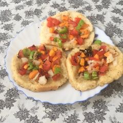 A picture of Bread uttapam.