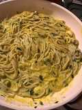 Fideos con pesto y crema!!