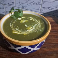 A picture of Broccoli almond soup.