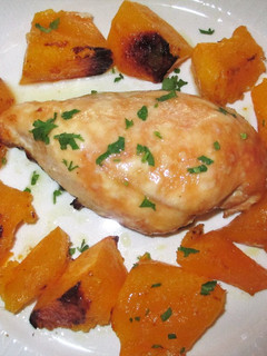 Una foto de Pechuga de pollo con calabaza