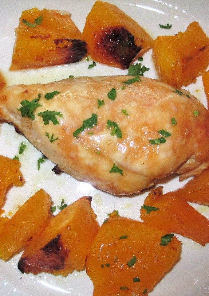 Una foto de Pechuga de pollo con calabaza