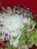 Ensalada tefi con un toque de queso sardo, a mí gusto!!