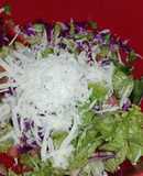 Ensalada tefi con un toque de queso sardo, a mí gusto!!