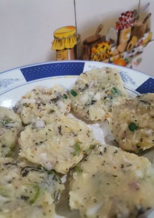 A picture of Aloo kabab.