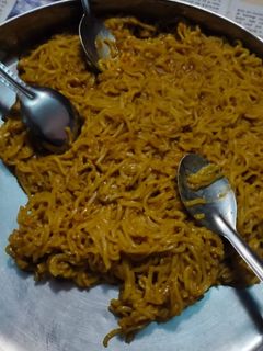 मसाला मैगी (masala maggi recipe in Hindi) रेसिपी मुख्य फोटो