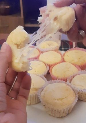 Una foto de Muffins de jamón y queso